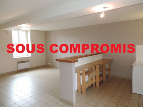 SAINT-GEORGES-DE-RENEINS Immeuble de rapport de 3 appartements 200 000€ FAI