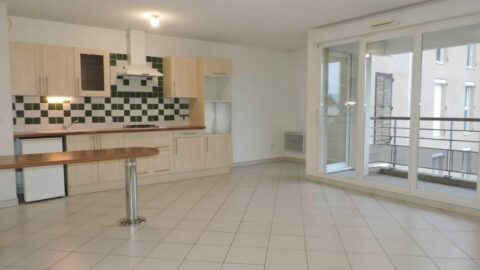 APPARTEMENT T3 742€ CC – Belleville-en-Beaujolais