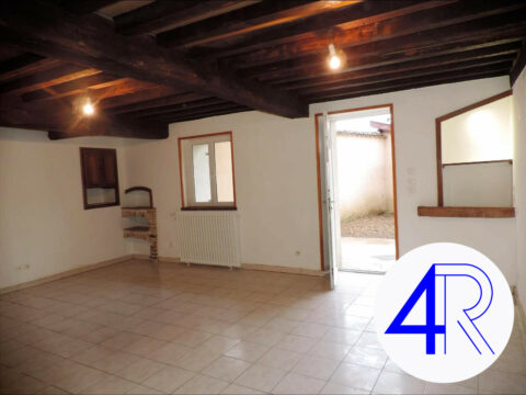 MAISON T3 AVEC COUR – Peyzieux-sur-Saône