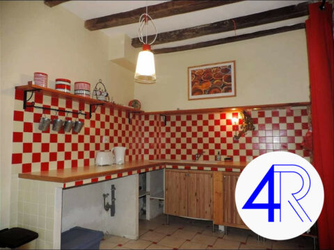T1 meublé REGNIE-DURETTE 450€ CC – Régnié-Durette
