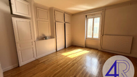 APPARTEMENT T4 – Belleville-en-Beaujolais