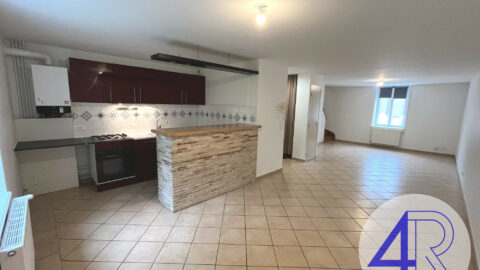 APPARTEMENT T3 BELLEVILLE 700€ CC – Belleville-en-Beaujolais