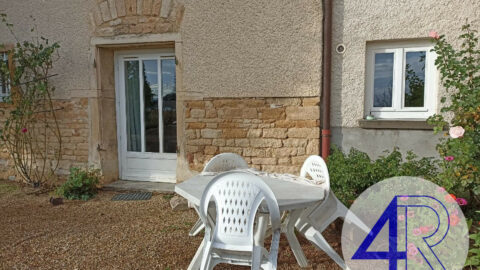 T1 meublé avec terrasse – Belleville-en-Beaujolais