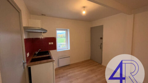 T2 410 € CC SAINT GEORGES DE RENEINS – Saint-Georges-de-Reneins