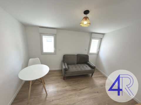 T2 MEUBLE NEUF 540 € CC – Belleville-en-Beaujolais