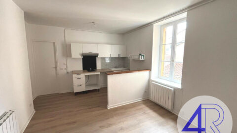 VILLEFRANCHE T2 495€ CC – Villefranche-sur-Saône