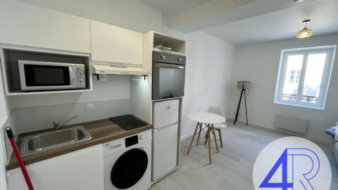 Studio meublé neuf 430 € CC – Belleville-en-Beaujolais