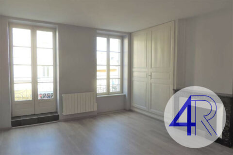 APPARTEMENT T2 574 € CC – Belleville-en-Beaujolais